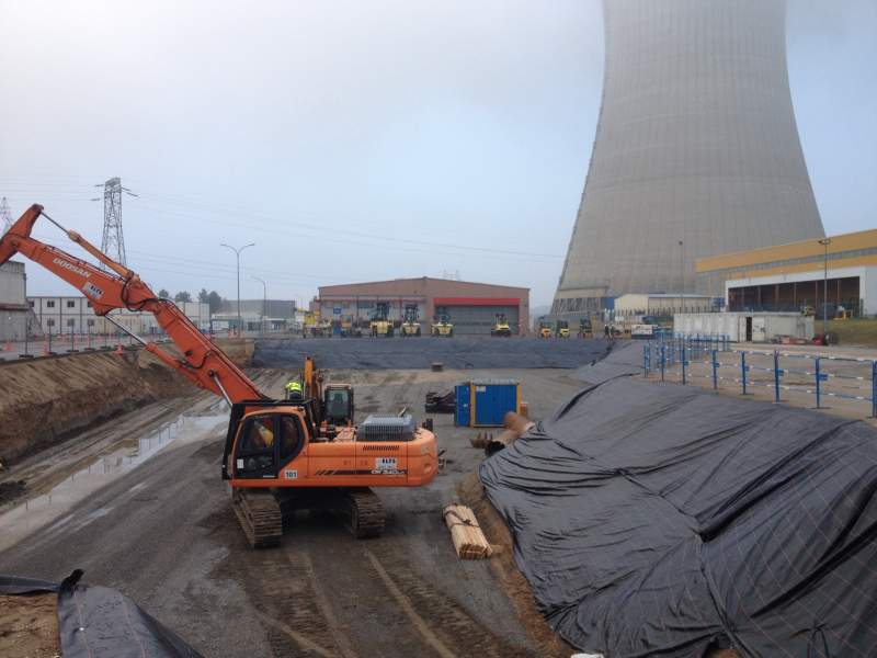 EDF Pôle nucléaire de Dampierre sur Burly (45) Travaux spéciaux - Paroi Berlinoise forée