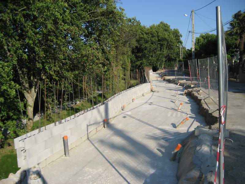 Dallage sur fûts et réservations drainage